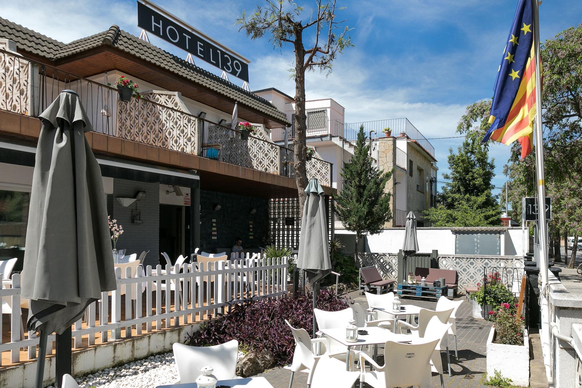 Hotel 139 Castelldefels Exterior foto