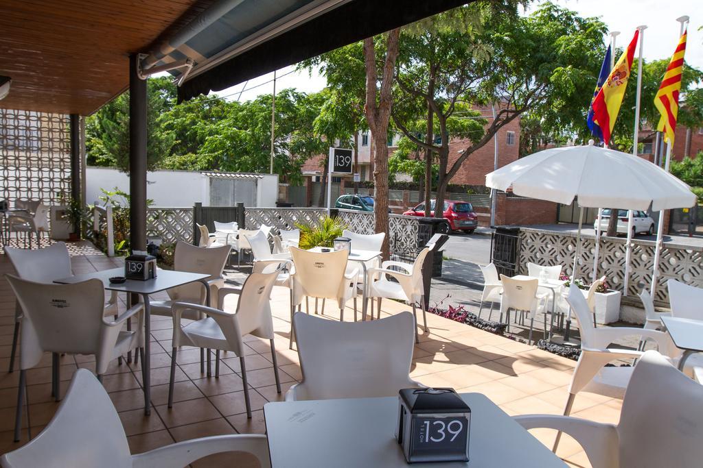 Hotel 139 Castelldefels Exterior foto